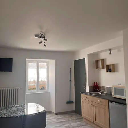 La Meilleraye 2 Privees Independantes A 5min Du Puy Du Fou Penzion