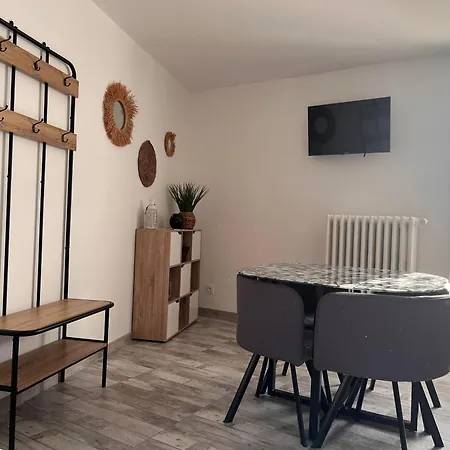 Penzion La Meilleraye 2 Privees Independantes A 5min Du Puy Du Fou 3*