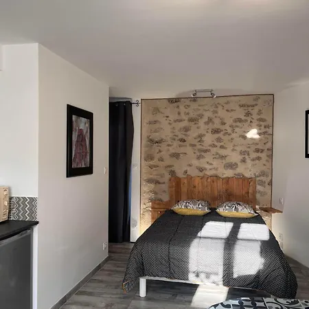 Penzion La Meilleraye 2 Privees Independantes A 5min Du Puy Du Fou 3*