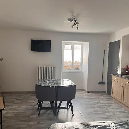 La Meilleraye 2 Privees Independantes A 5min Du Puy Du Fou Guest house *